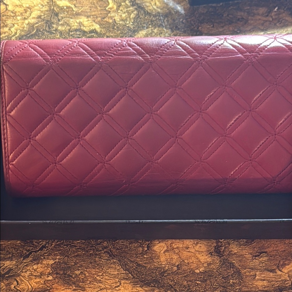 MCM Red Quilted Leather Wallet LIKE NEW NO CALLOUTS - Picture 12 of 15